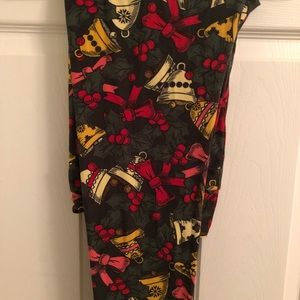 LulaRoe Christmas Leggings TC